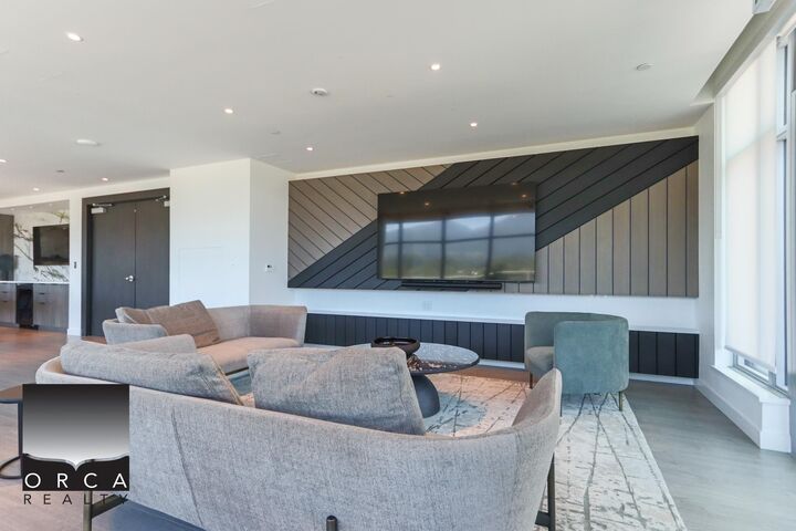 Property Photo:  777 Harbour Way 410  BC V7P 0G2 
