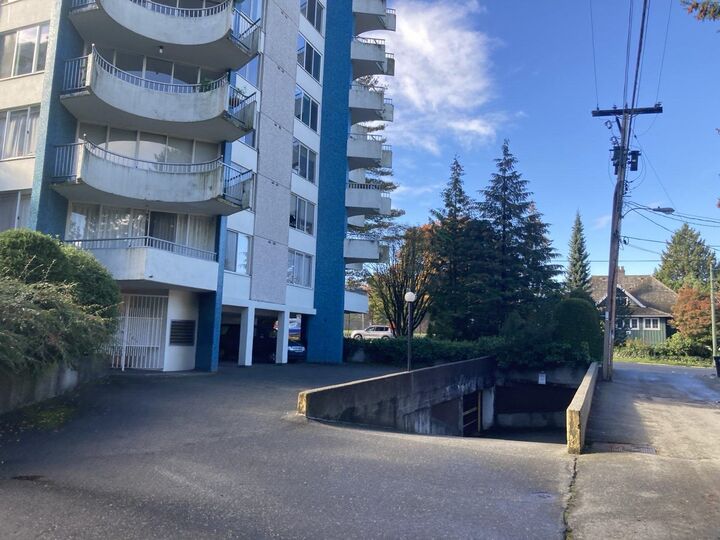 Property Photo:  4691 W 10th Avenue 503  BC V6R 2J3 