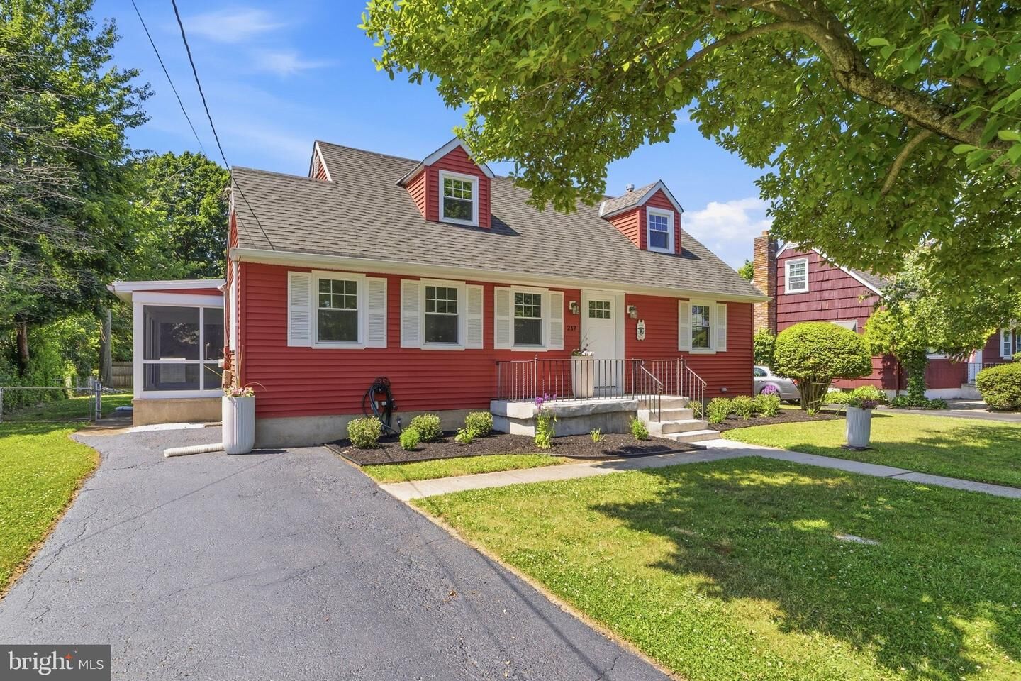 Property Photo:  217 Nancy Lane  NJ 08638 