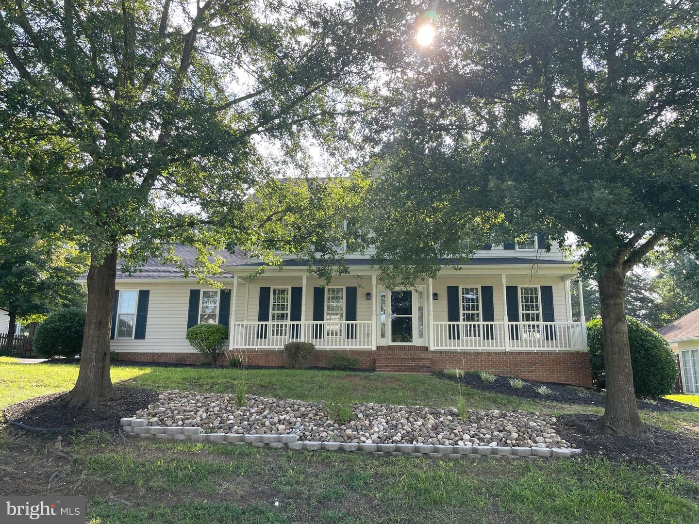 Property Photo: 302 Canyon Road VA 22602