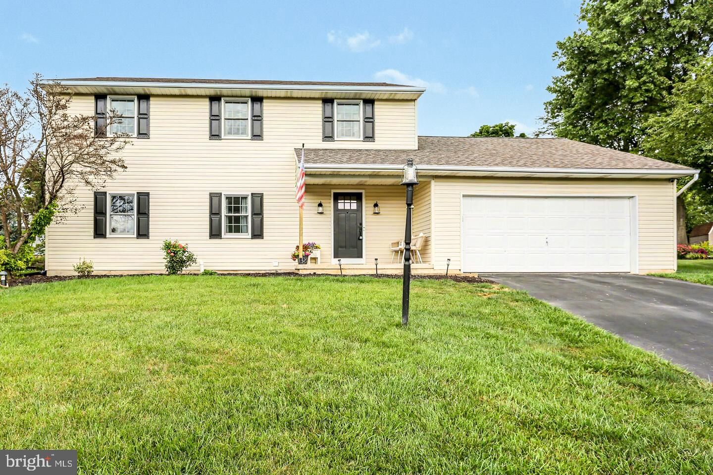 Property Photo: 401 Greenfield Drive PA 17042