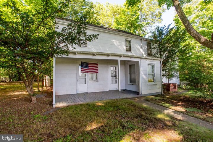 Property Photo:  404 Federal City Road  NJ 08534 