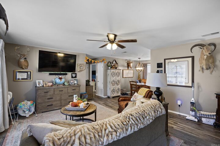 Property Photo: 2111 S Ithaca Ave AR 72802