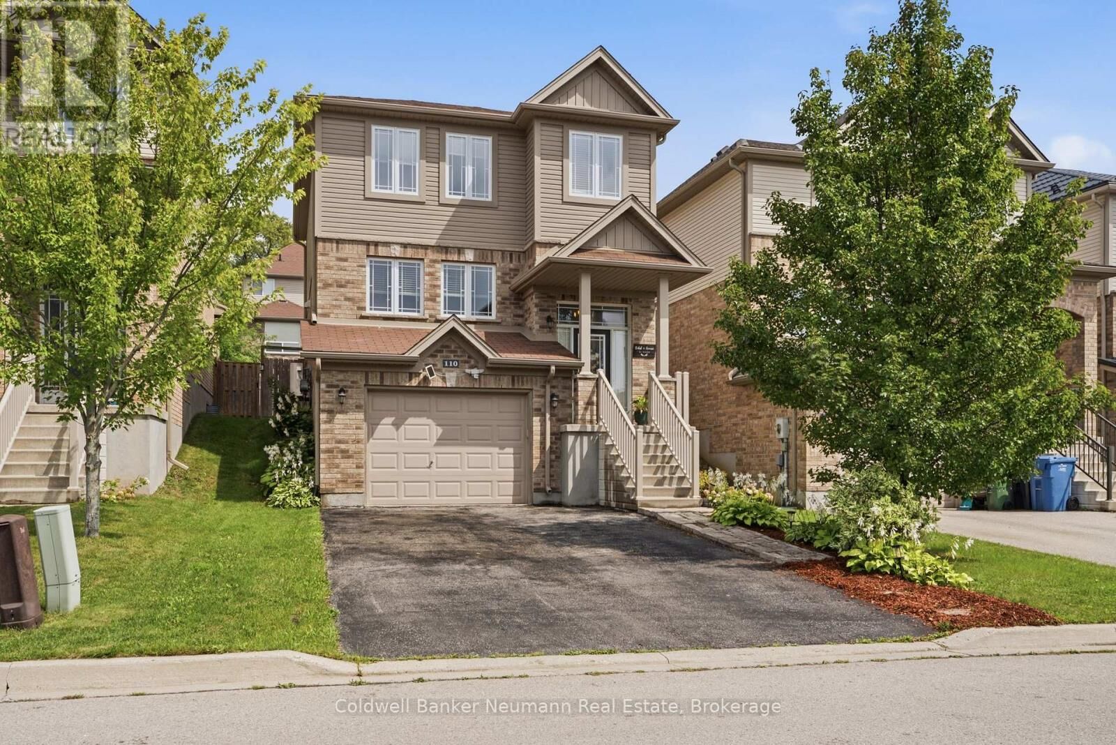 Property Photo: 110 Oakes Crescent ON N1E 0J5
