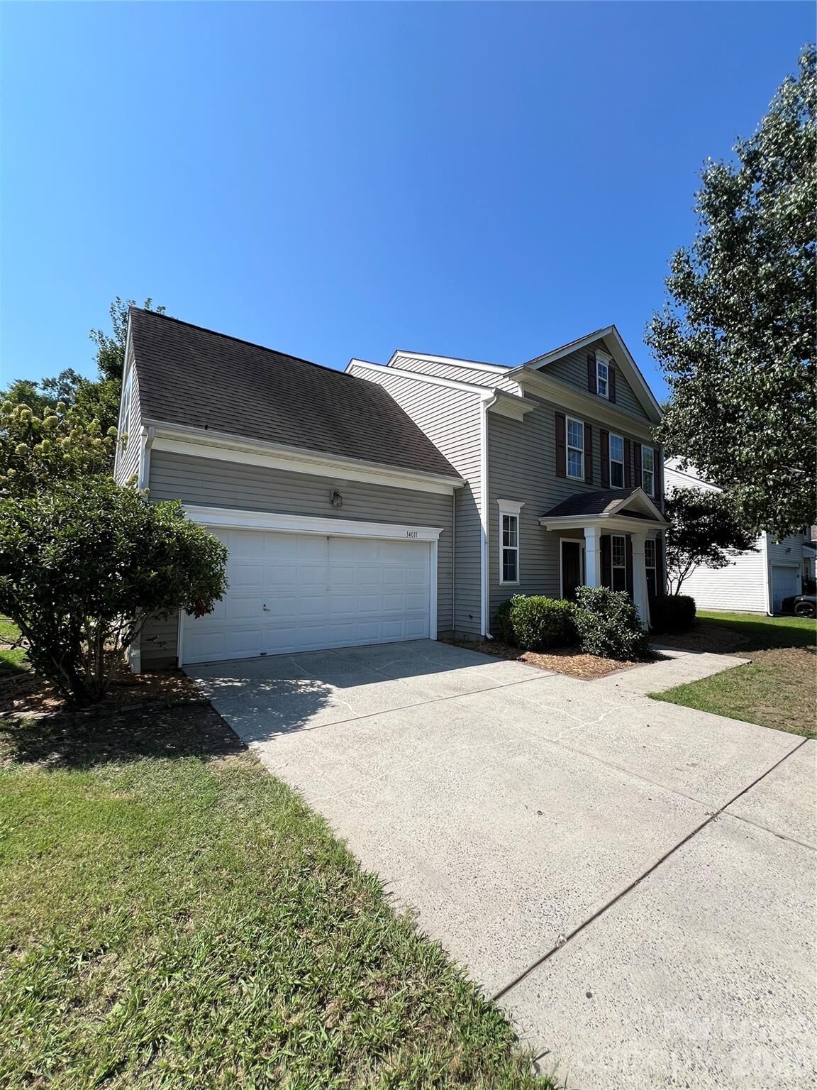 Property Photo: 14011 Millers Creek Lane NC 28278