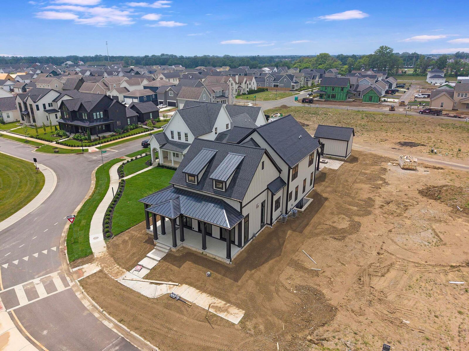 Property Photo:  5466 Evans Farm Drive  OH 43035 