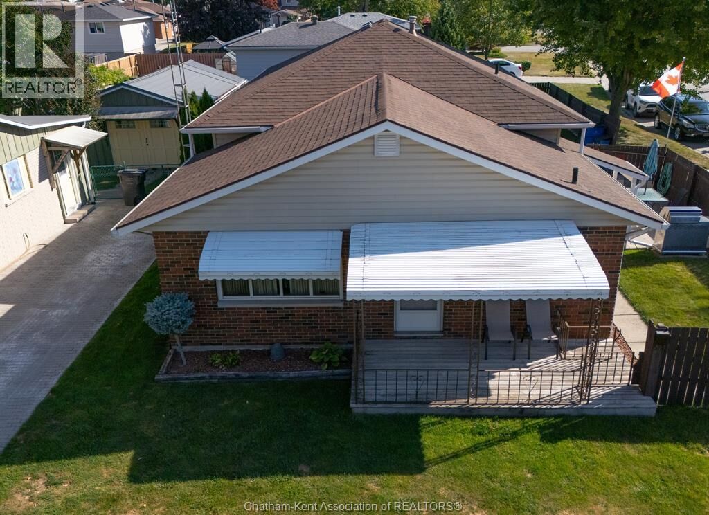 Property Photo:  61 Vanier Drive  ON N7L 2T3 