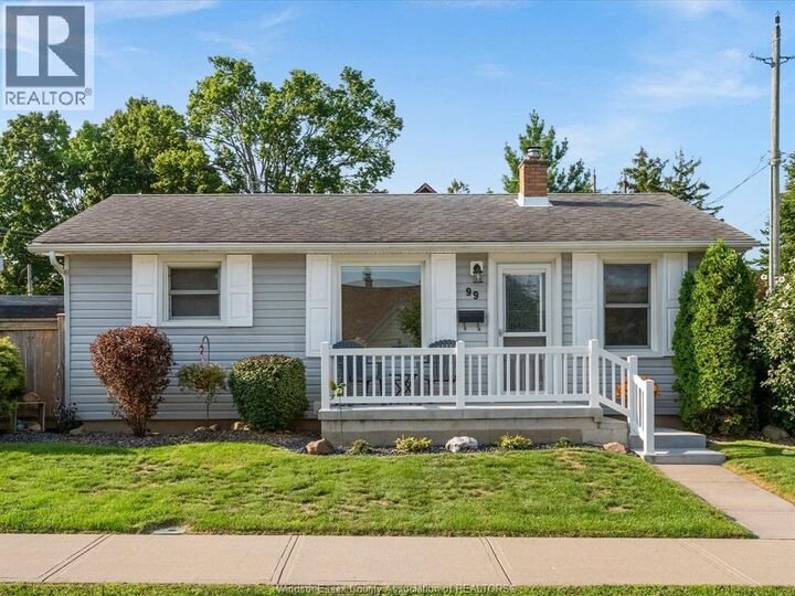 Property Photo:  99 Pearl Street West  ON N9Y 1V5 