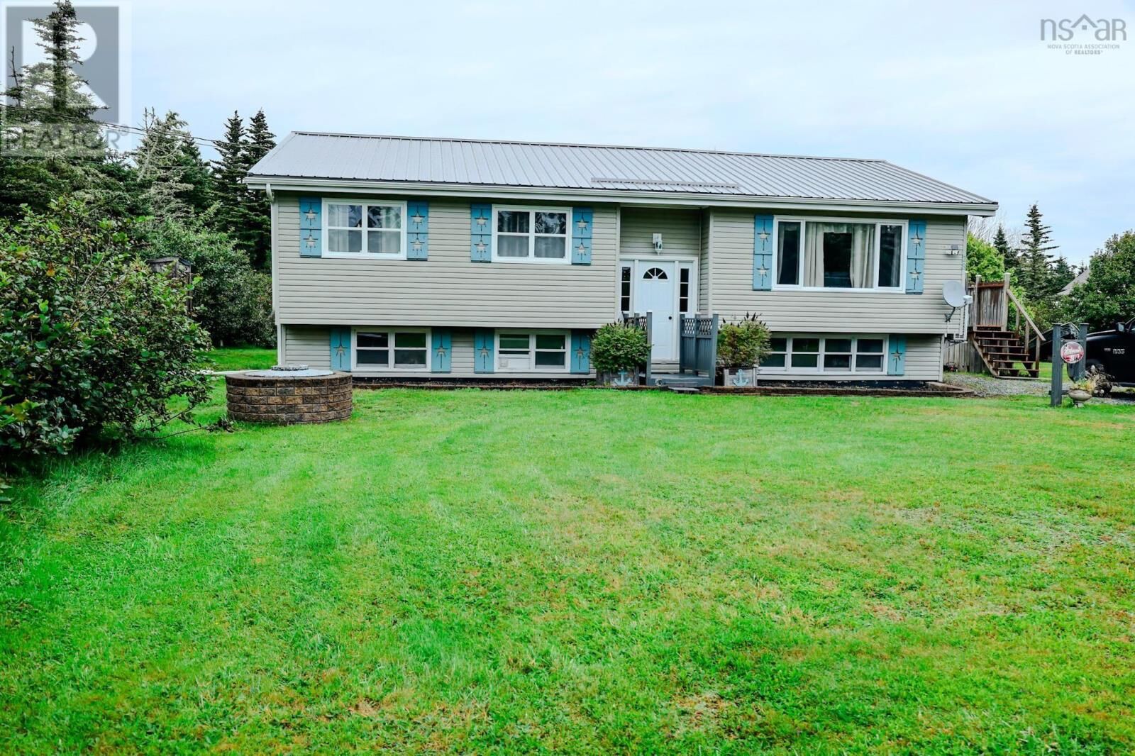 Property Photo:  28 Penney Road  NS B0W 1P0 
