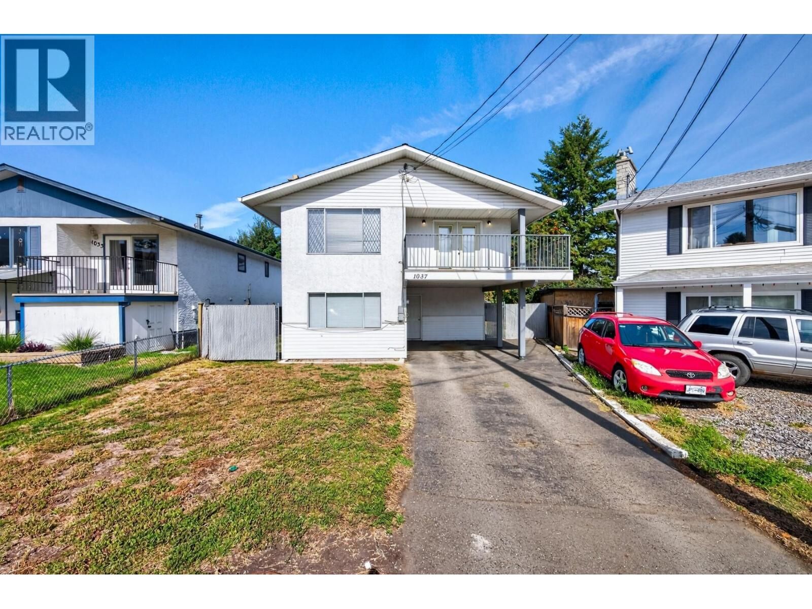Property Photo: 1037 Dundas Street BC V2B 2T1
