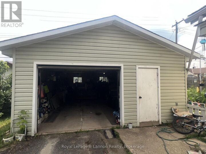 Property Photo:  7 Errington Avenue  ON P0T 1C0 