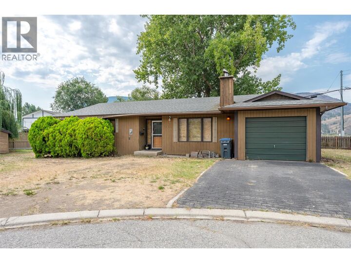 Property Photo:  450 Green Avenue  BC V2A 3T5 