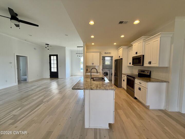 Property Photo:  253 Saddlebrook Drive  TN 38355 