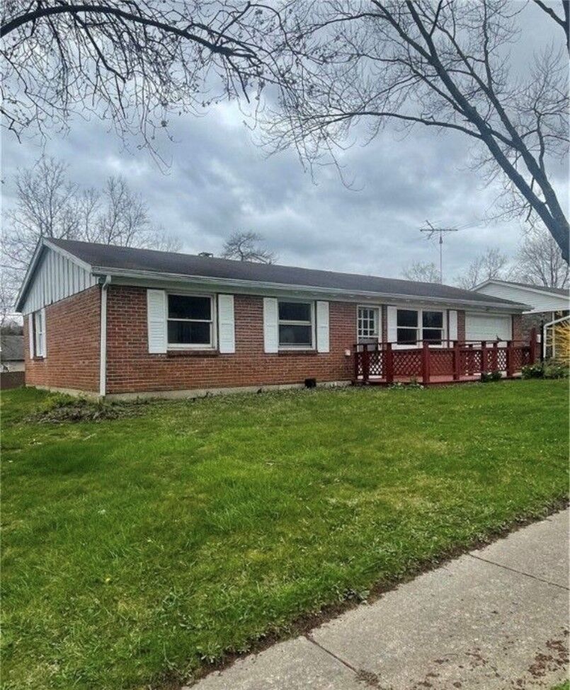 Property Photo:  422 Neal Drive  OH 45322 