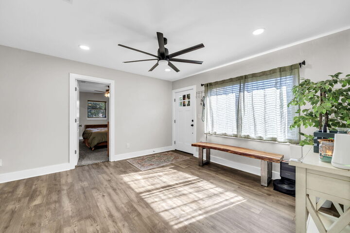 Property Photo:  415 Avon Lane  FL 32569 