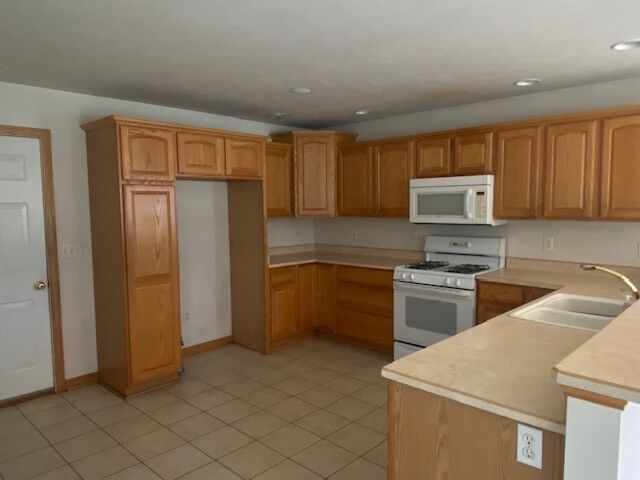 Property Photo:  5324 Heidler Road  PA 16415 