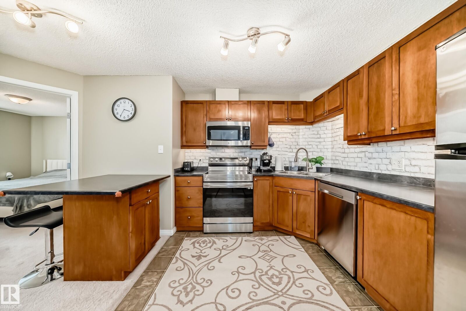 Property Photo:  7339 South Terwillegar Drive NW 1309  AB T6R 0E1 