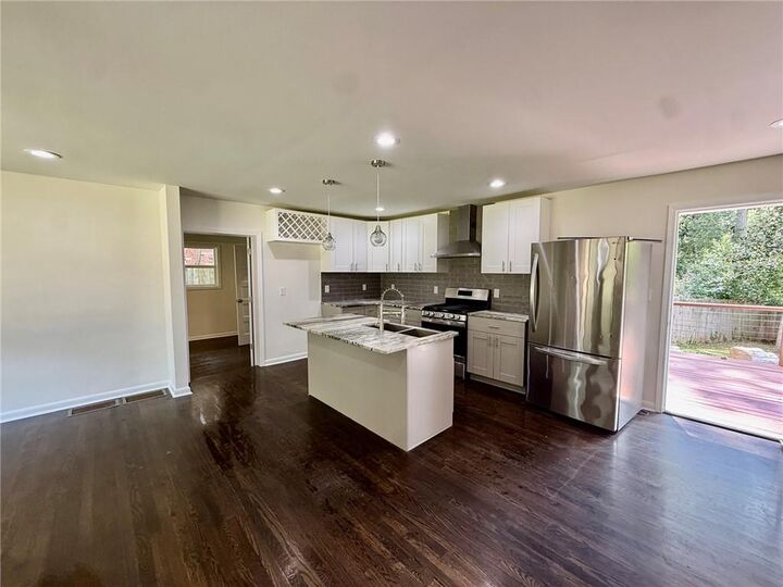 Property Photo:  2241 Colleen Court  GA 30032 
