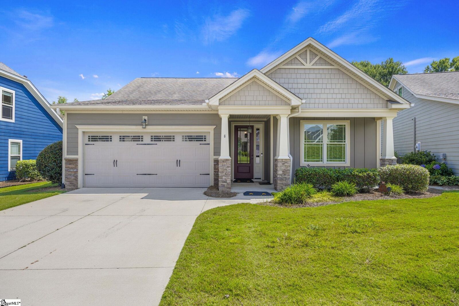 Property Photo: 6 Belle Oaks Drive SC 29680