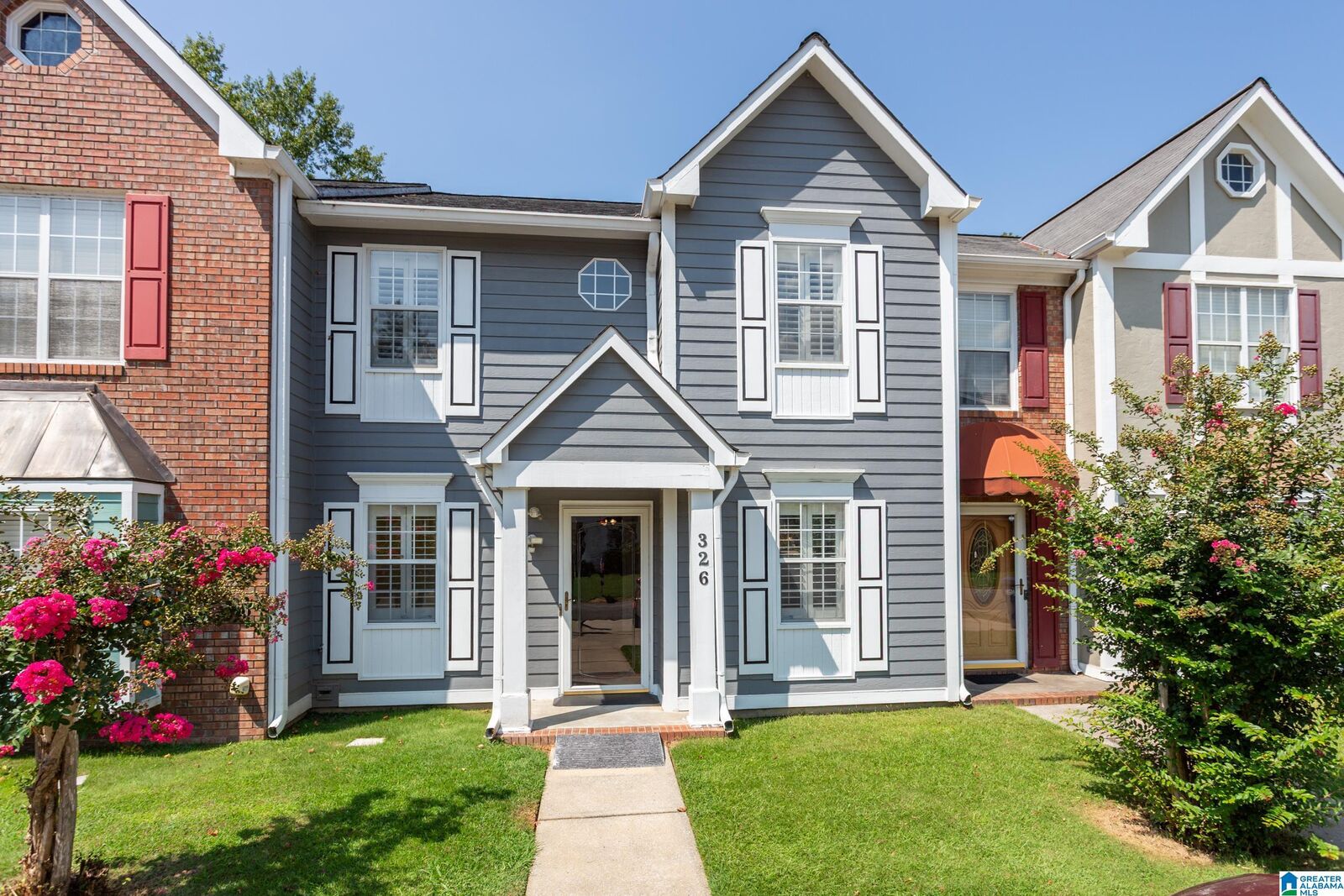 Property Photo: 326 Park Place AL 36203