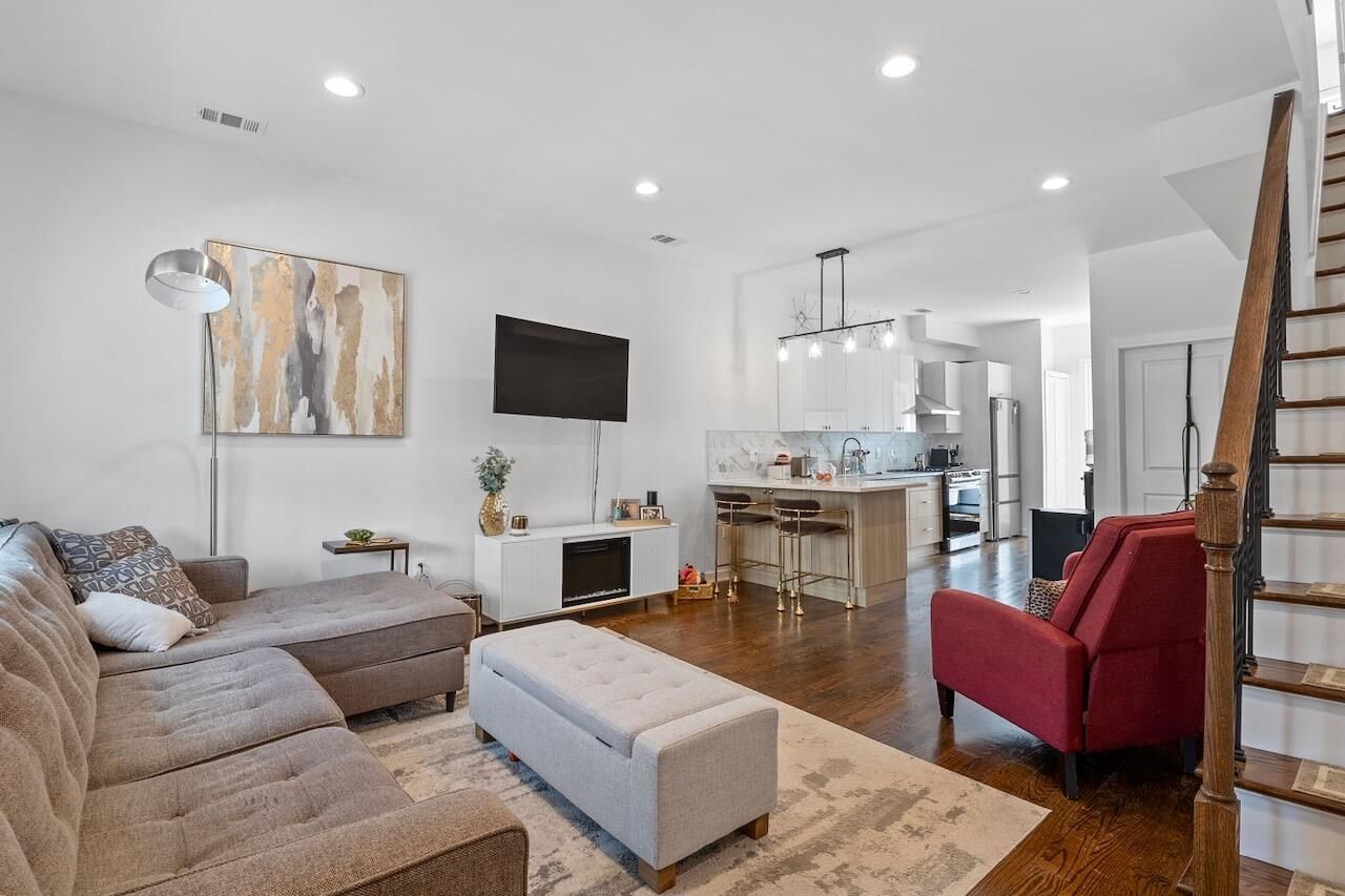Property Photo: 419 7th St 2 NJ 07087