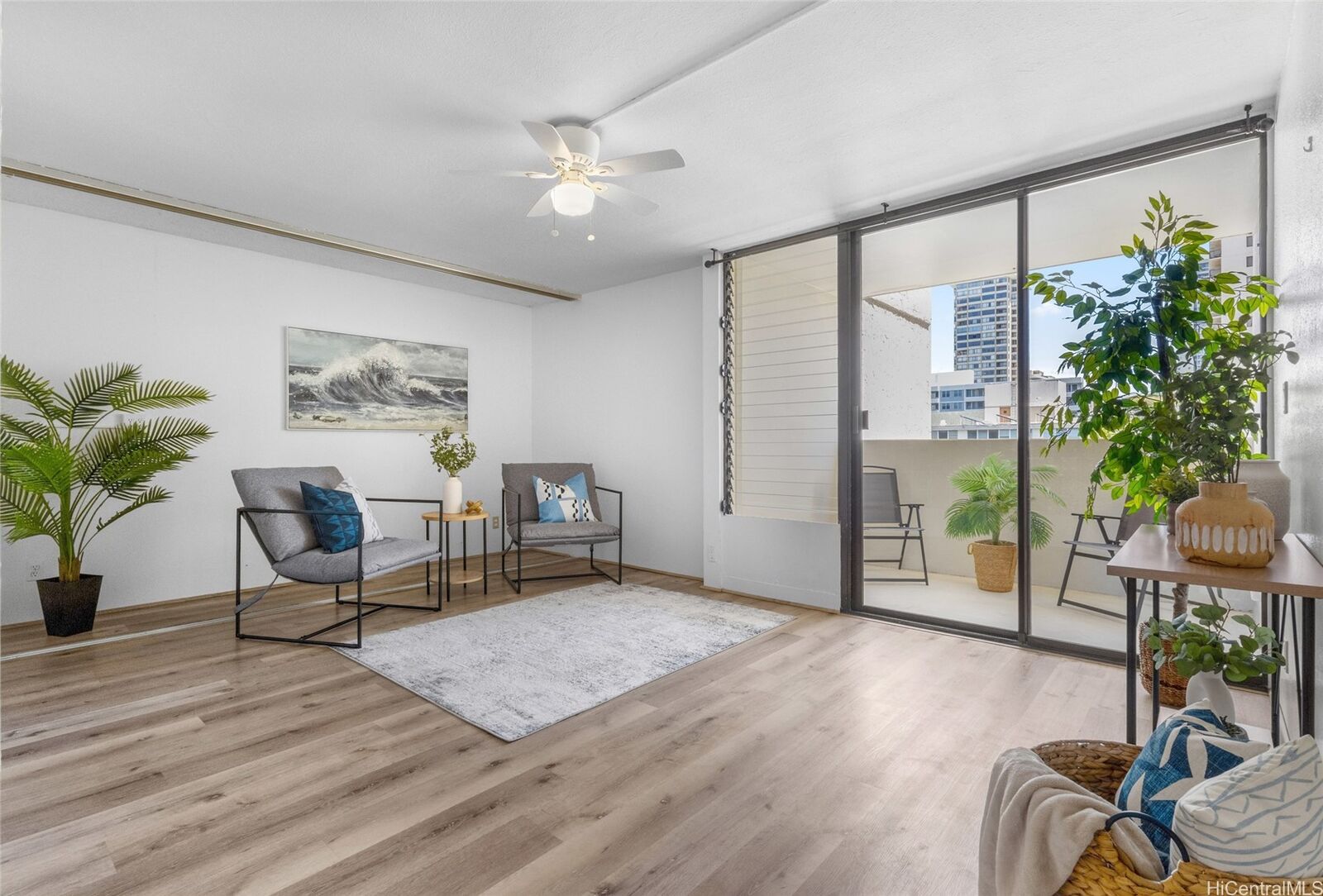 Property Photo:  2092 Kuhio Avenue 806  HI 96815 