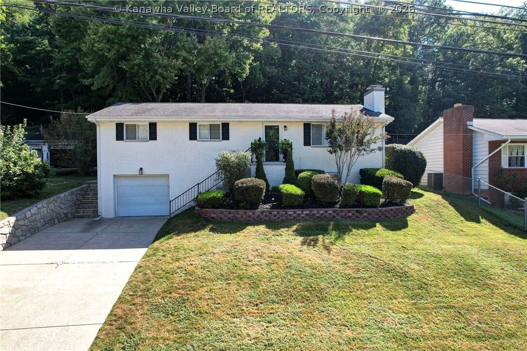 Property Photo: 1218 Paula Road WV 25314