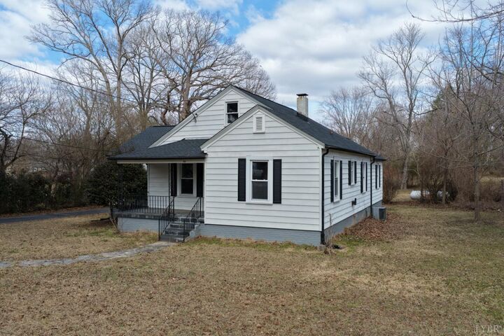 Property Photo:  108 Parkway Dr  VA 24541 