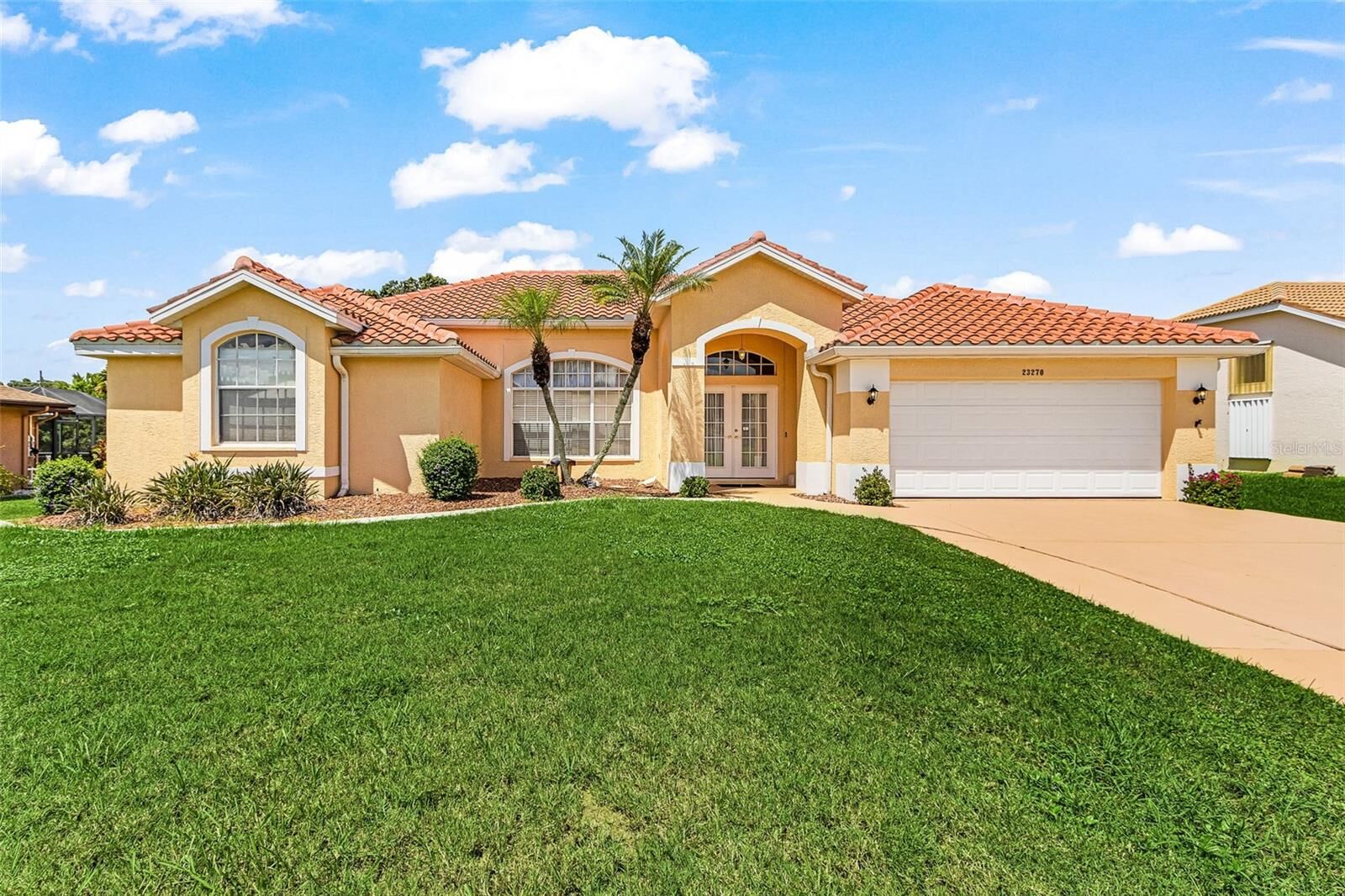 Property Photo: 23270 Hainlin Avenue FL 33980