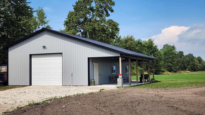 Property Photo:  16106 Turner Road  MI 48097 