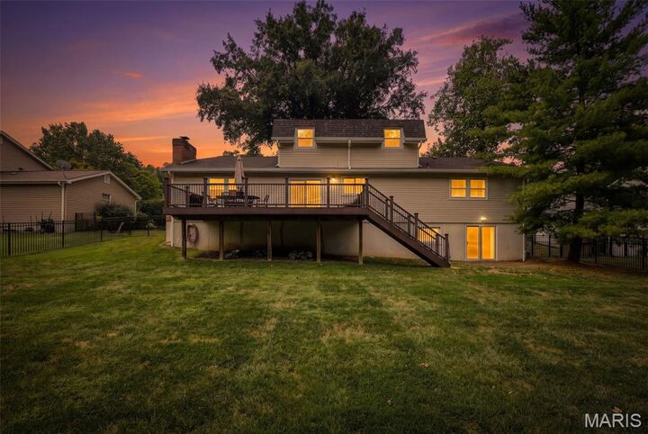 Property Photo:  1751 Canyon View Court  MO 63017 