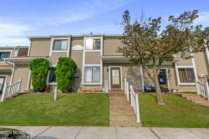 Property Photo:  211 Sandra Place  NJ 08724 