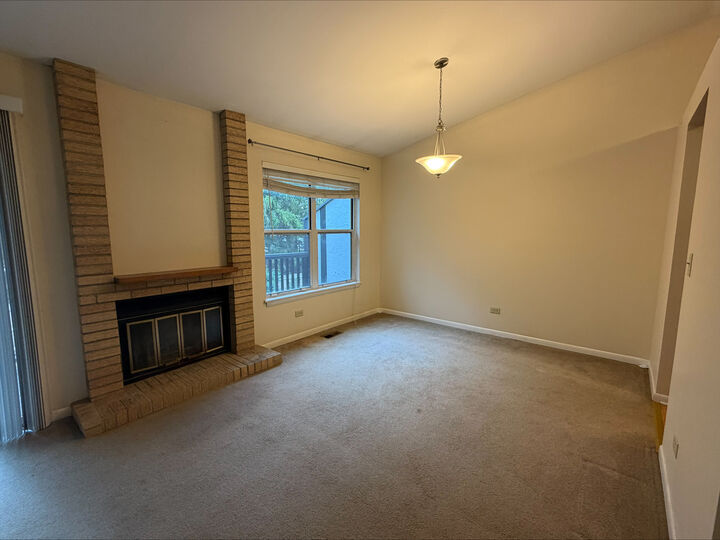 Property Photo: 148 W Golf Road E IL 60048