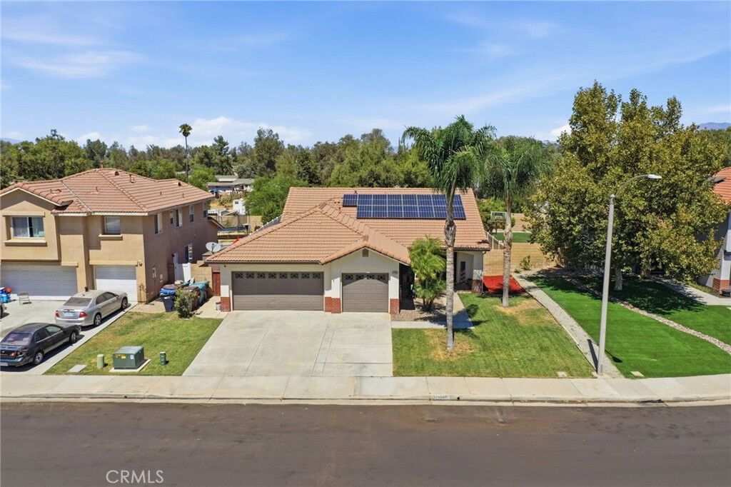 Property Photo:  27464 Partridge Court  CA 92585 