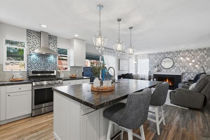 Property Photo: 1340 Dorsey Way CA 92083