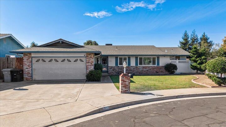 Property Photo: 1875 Shadyside Court CA 95361