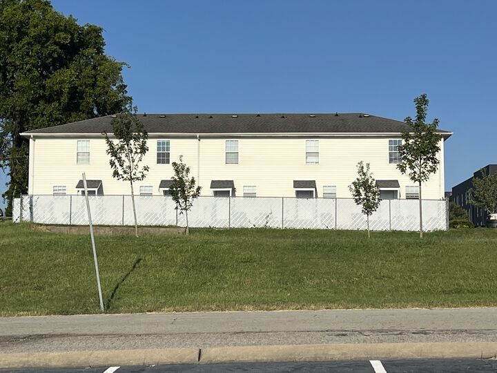 Property Photo: 511 Main St TN 37040