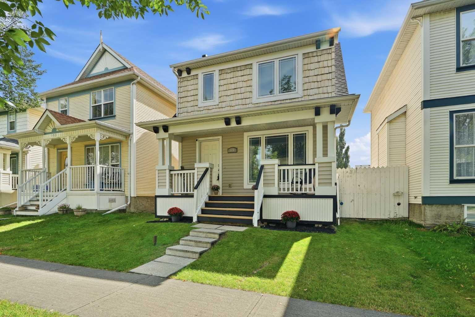 Property Photo:  99 Prestwick Circle SE  AB T2Z 3L8 