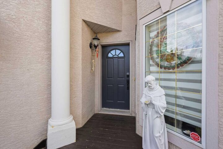 Property Photo:  135 Millview Gardens SW  AB T2Y 3Y3 