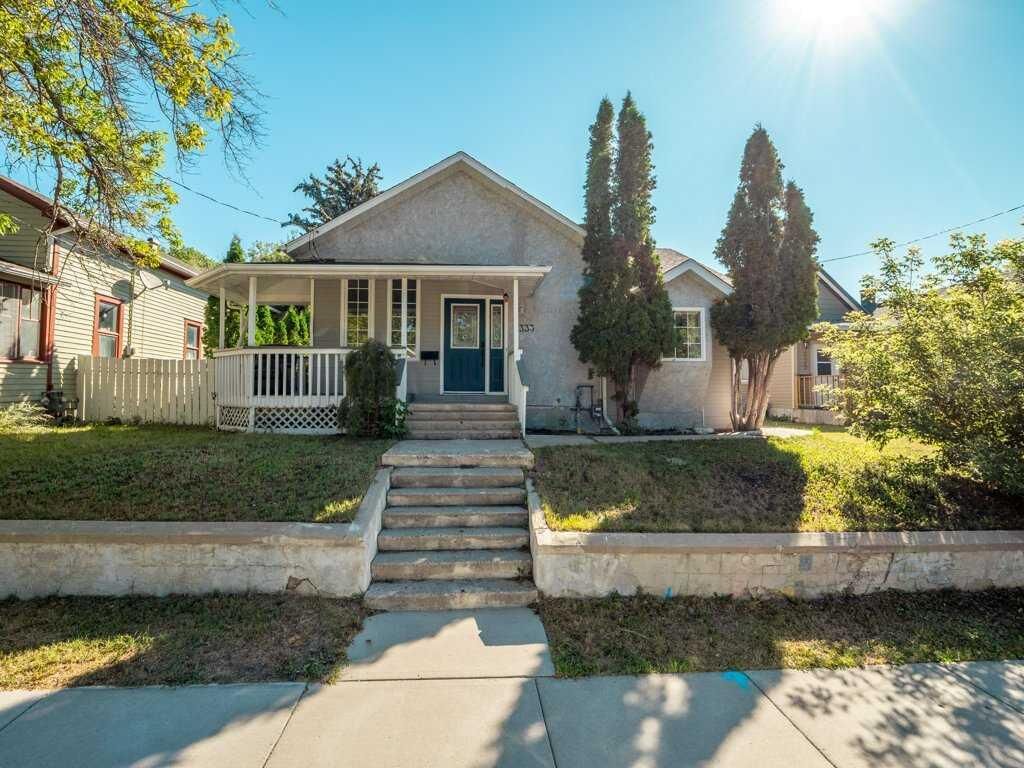 Property Photo:  633 7 Street S  AB T1J 2H2 