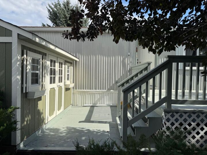 Property Photo:  508 Home Place  AB T1V 1K1 