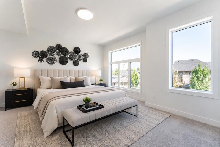 Property Photo:  73 7 Street NE  AB T2E 4B6 