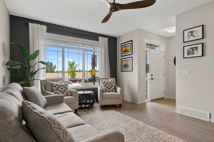 Property Photo:  209 Darcy Ranch Drive  AB T1S 5T1 