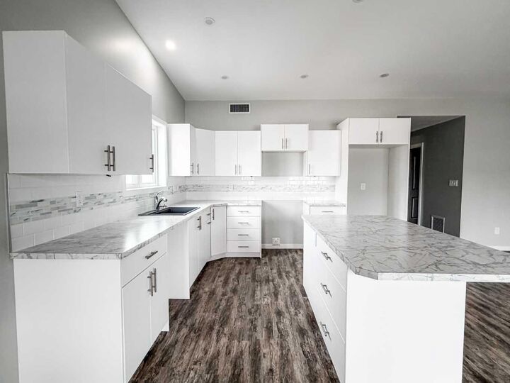 Property Photo:  5011 C 49 Street  AB T0C 2L0 