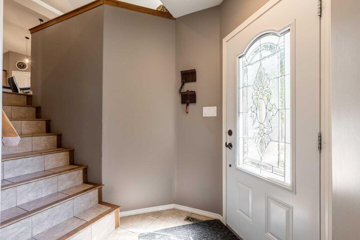 Property Photo:  2236 28 Avenue  AB T1M 0A3 