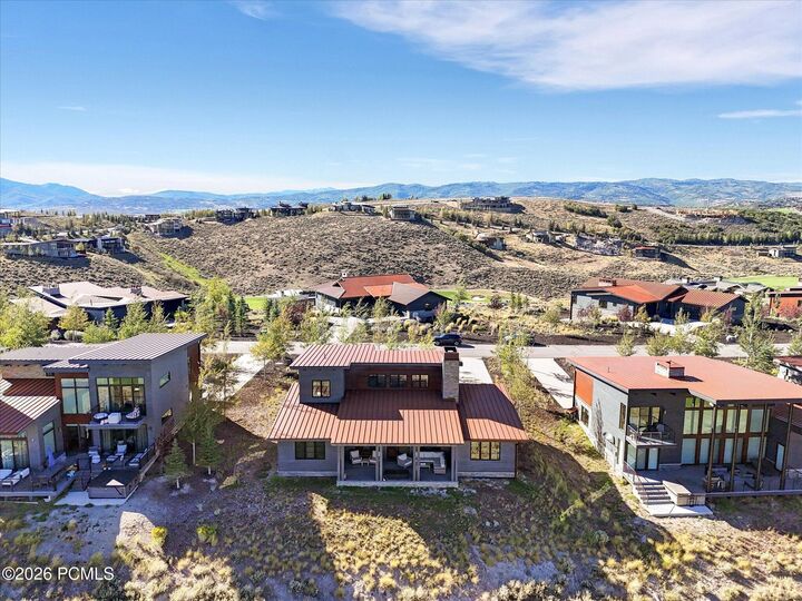 Property Photo: 6634 W Golden Bear Loop UT 84098