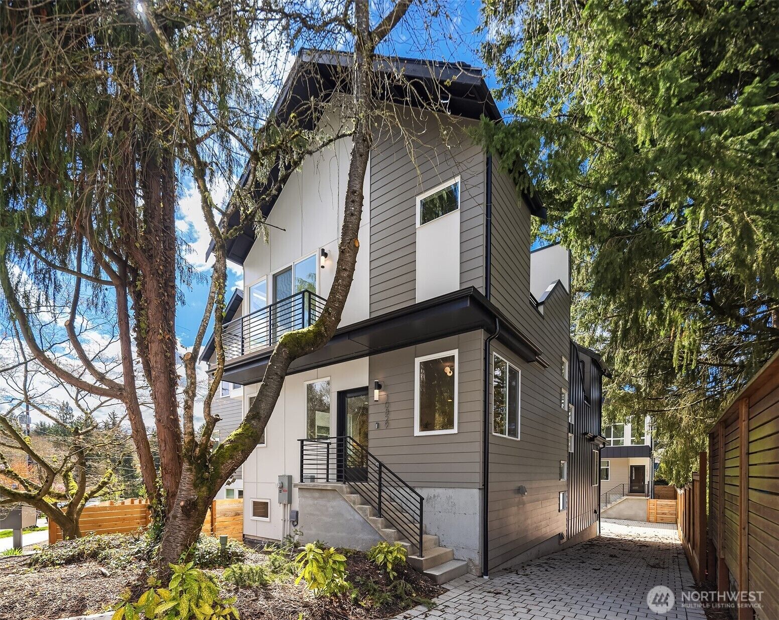 Property Photo:  10831  11th Avenue NE  WA 98125 
