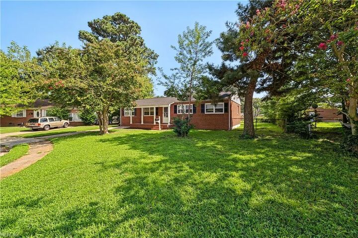 Property Photo:  502 Regina Ct  VA 23669 
