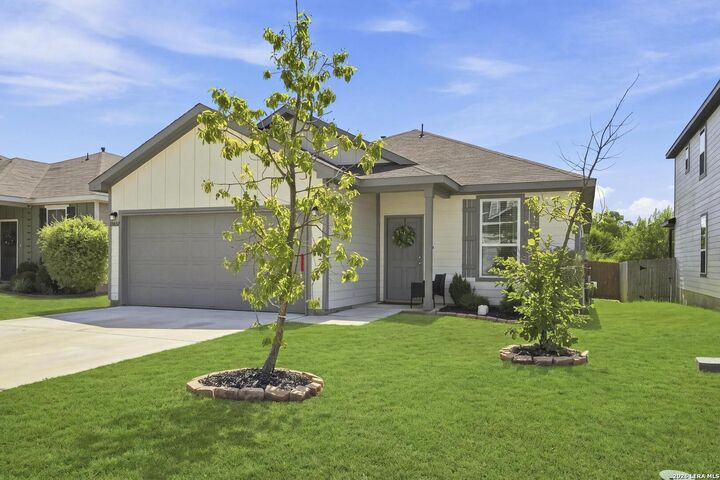 Property Photo:  13367 Sendero Roble  TX 78253 