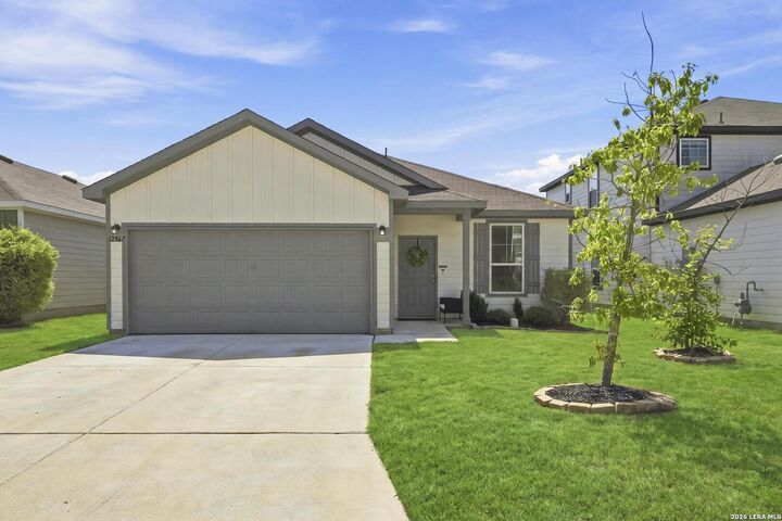 Property Photo: 13367 Sendero Roble TX 78253